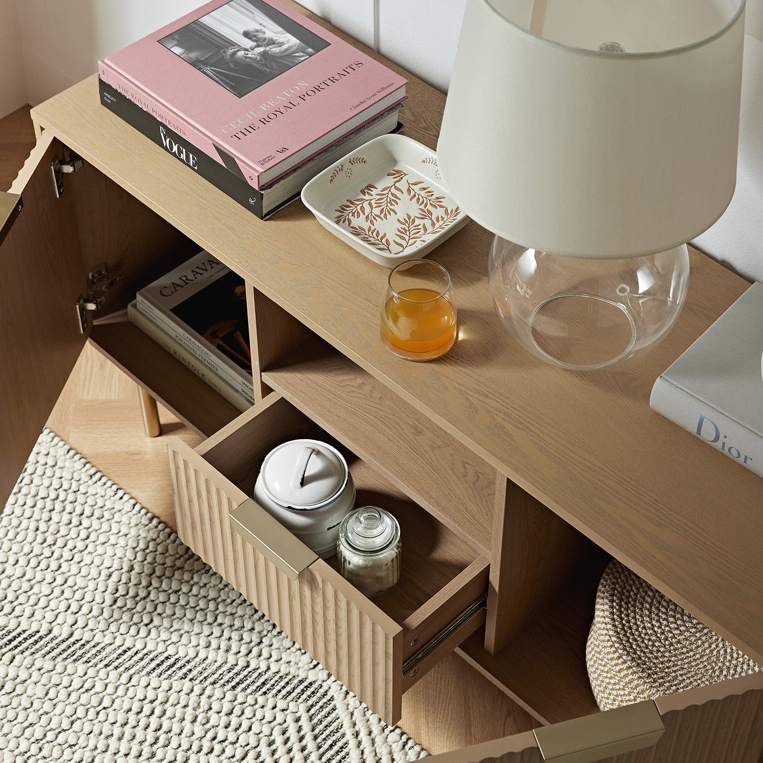 Richmond Ridged TV Unit, Light Ash