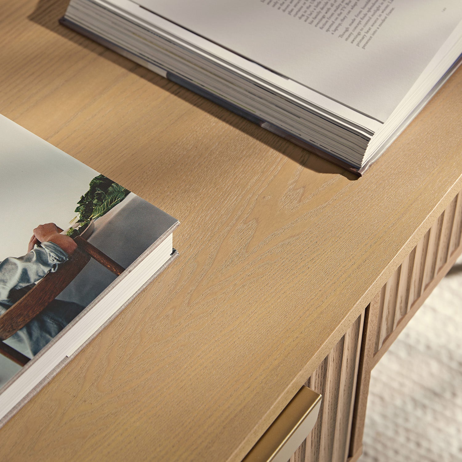 Richmond Ridged Vanity Table, Light Ash