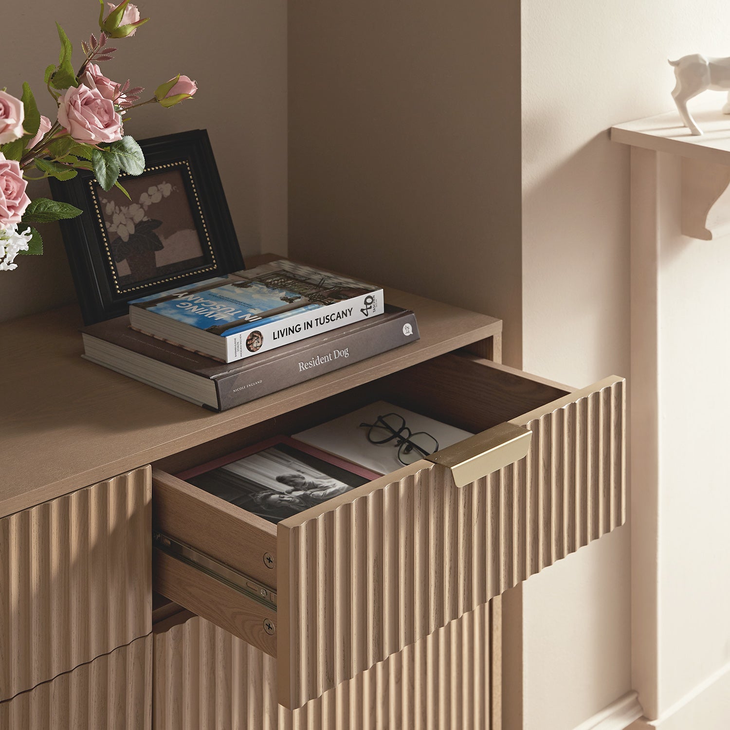 Richmond Ridged 2-Door Cabinet with Drawers, Light Ash