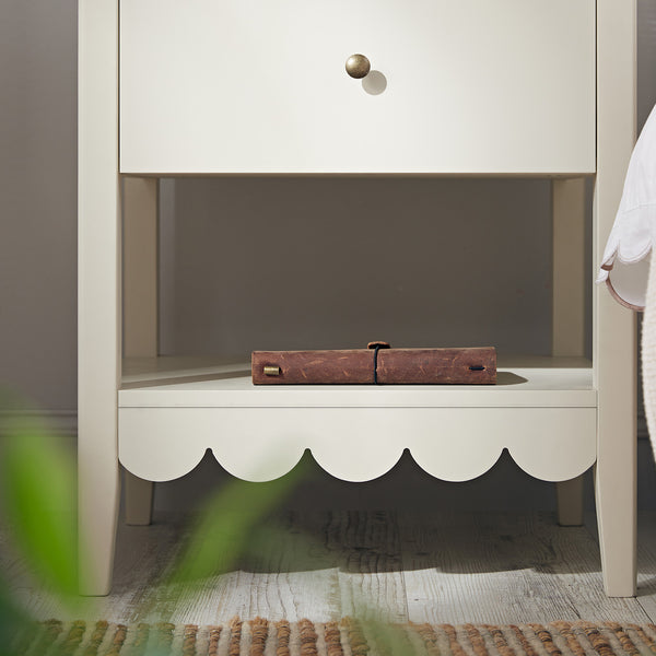 Henley Scalloped Edge Nightstand with Drawer, Light Sand