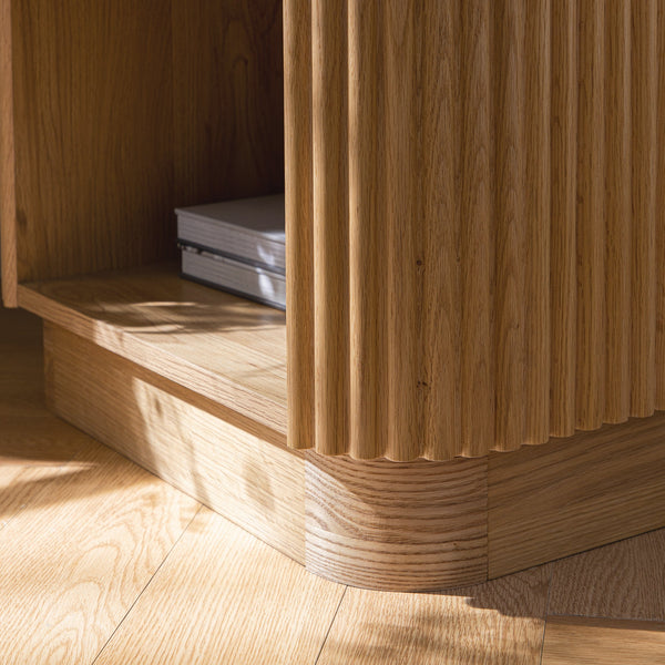 Maru 1-Drawer Nightstand, Oak