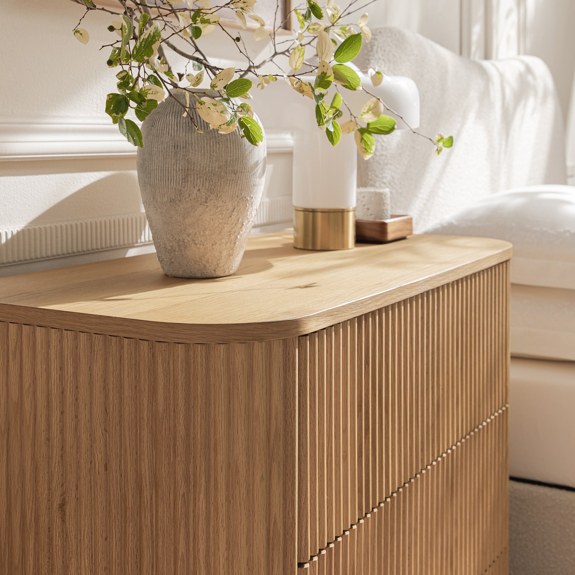 Maru 3 Drawer Dresser, Oak