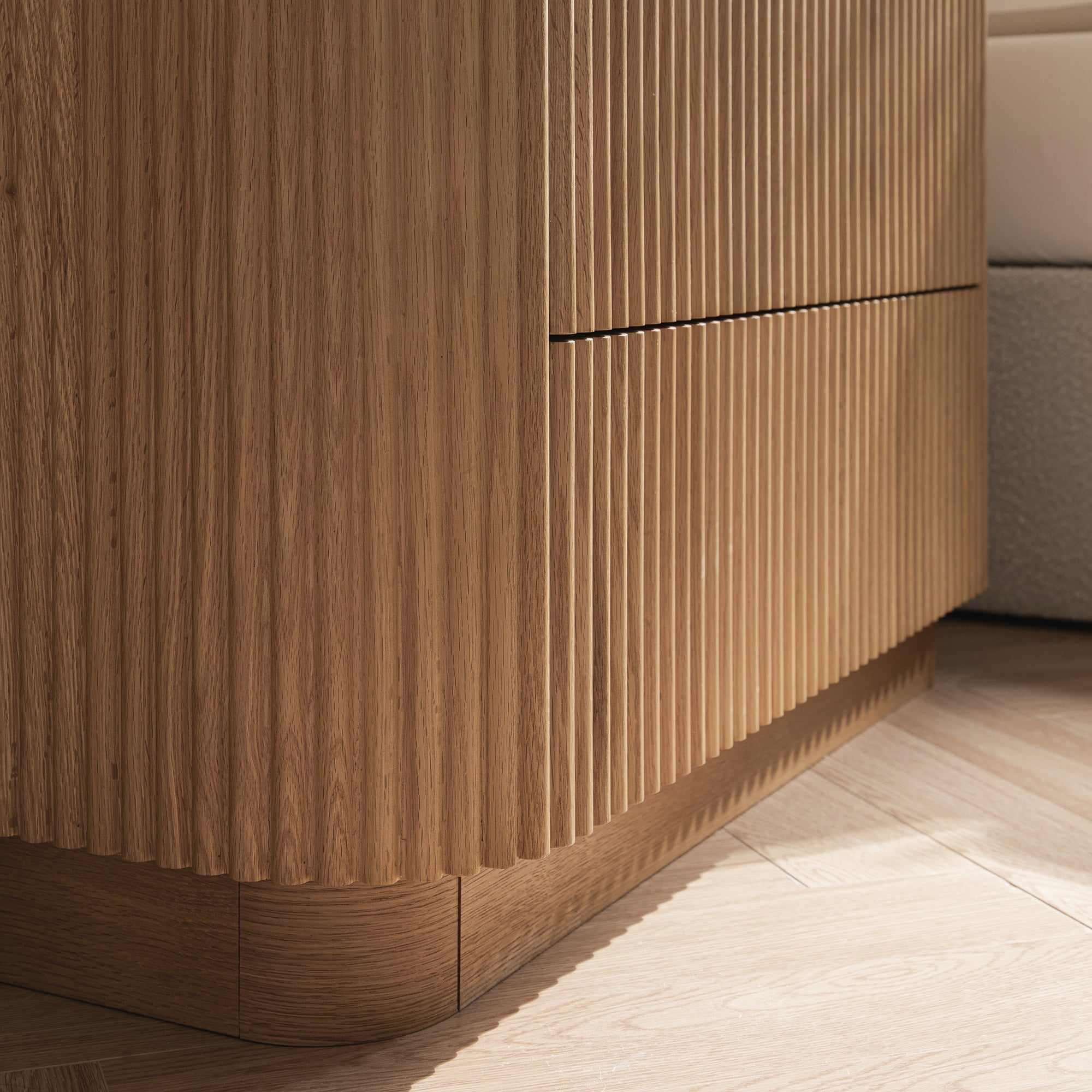 Maru 3 Drawer Dresser, Oak