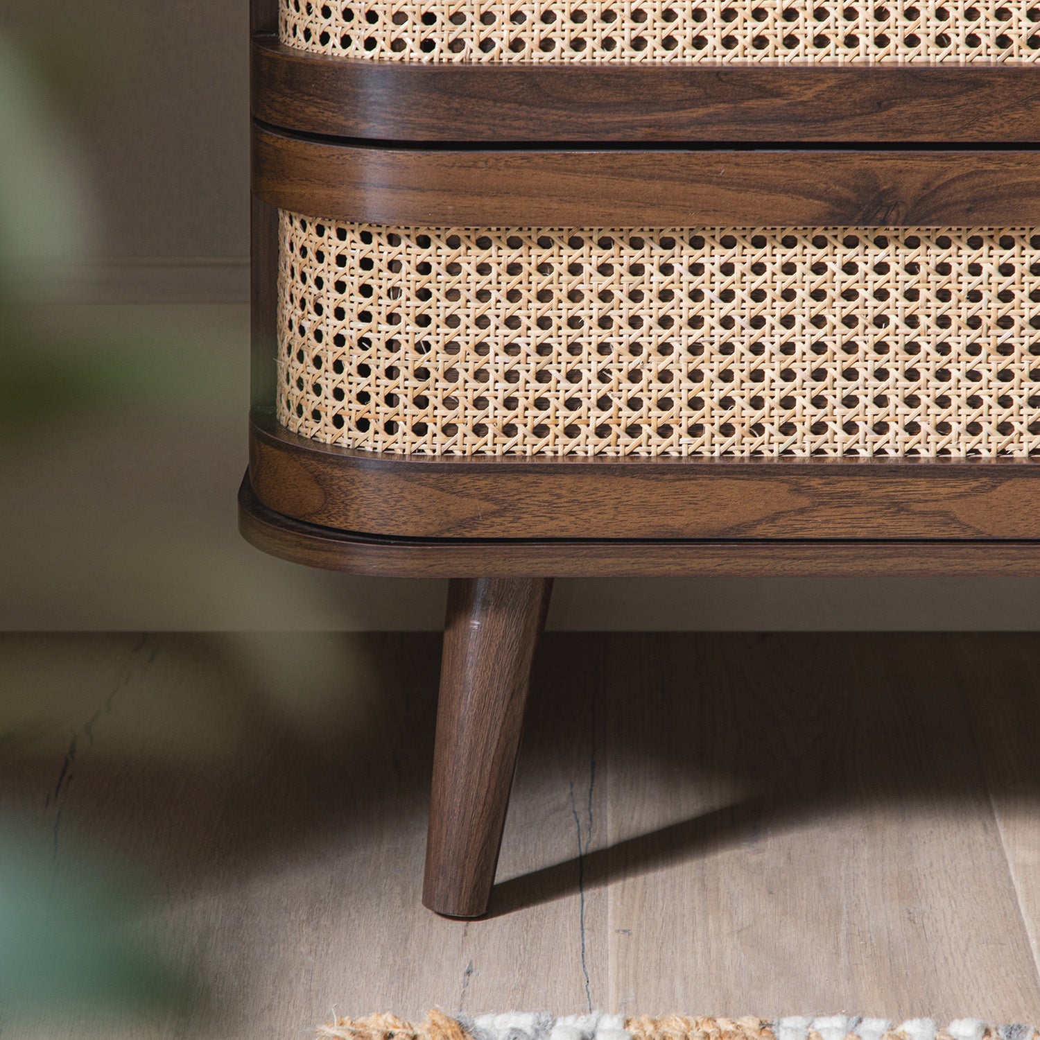 Izzy Curved Rattan 5 Drawer Dresser, Walnut