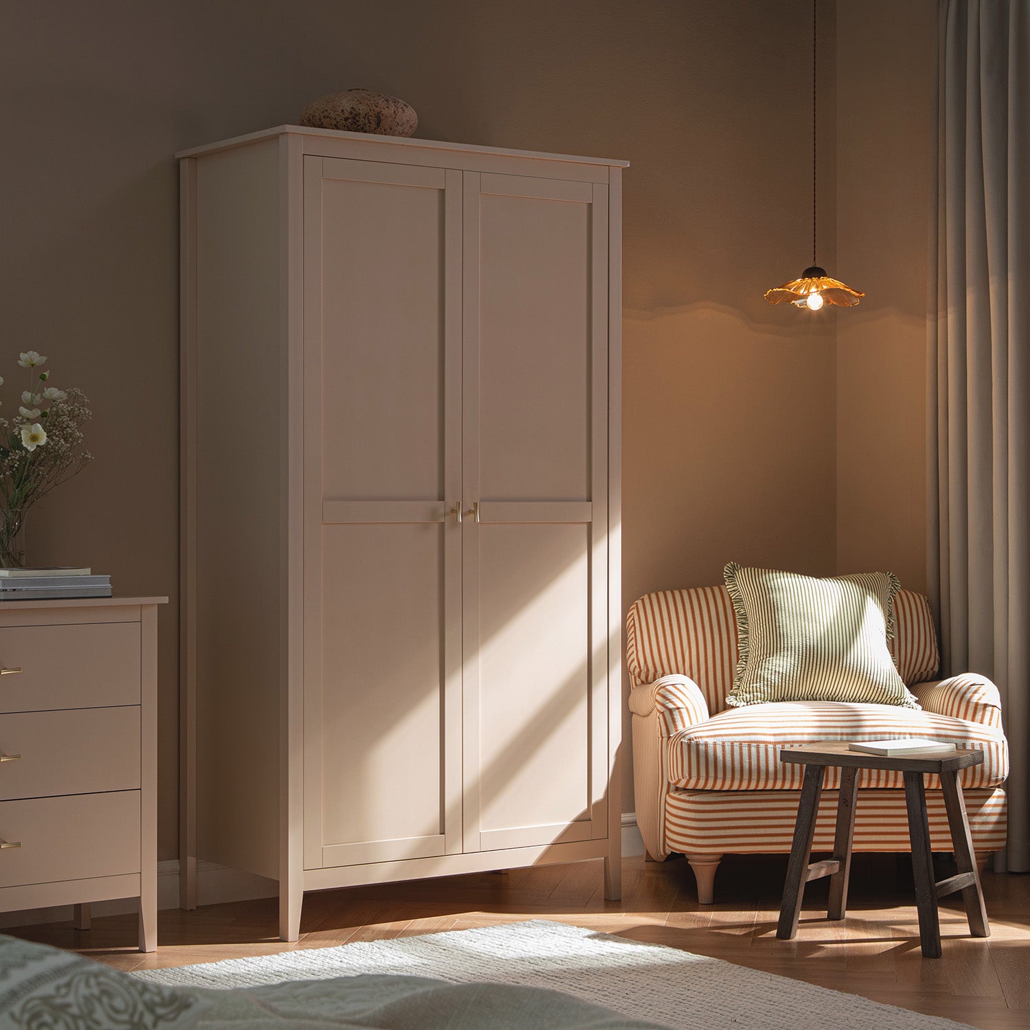 Oakham Double Closet, Nude Pink