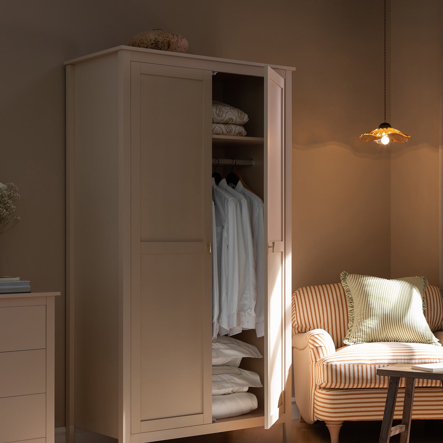 Oakham Double Closet, Nude Pink