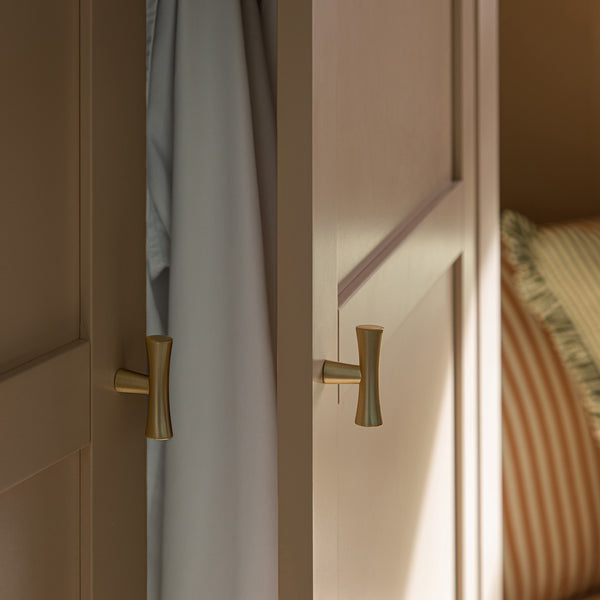 Oakham Double Closet, Nude Pink