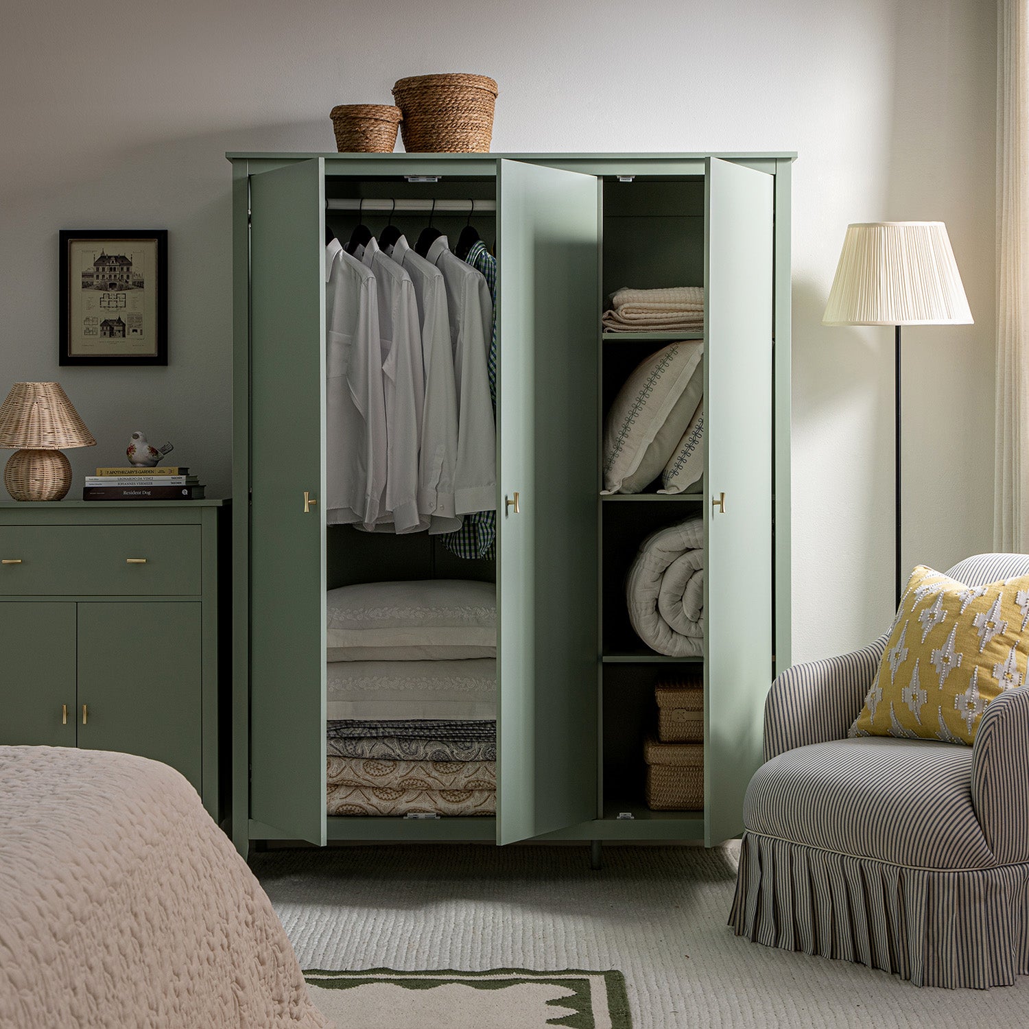 Oakham Triple Closet, Desert Sage