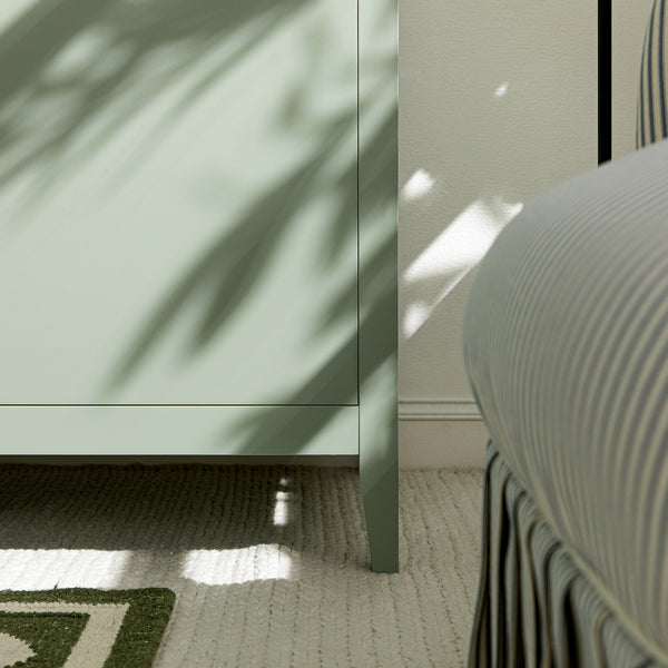 Oakham Triple Closet, Desert Sage