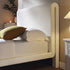 files/JAH-US-016-ECRU-BOU_scene2.jpg