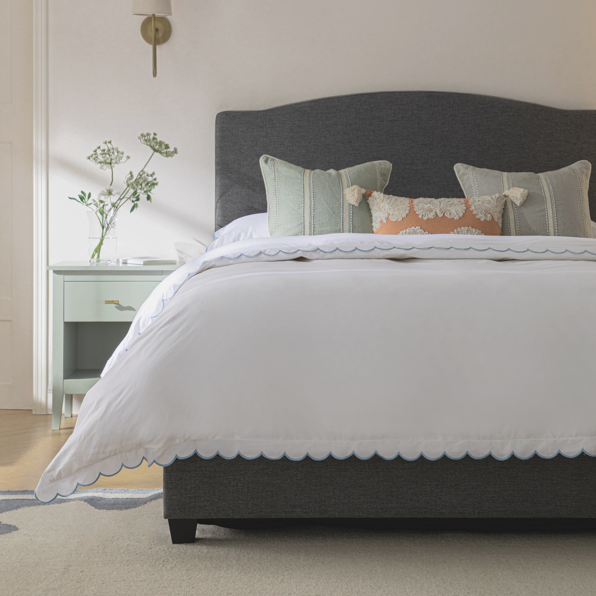 Chilworth Upholstered Ottoman Storage Bed, Dark Gray Weave Fabric