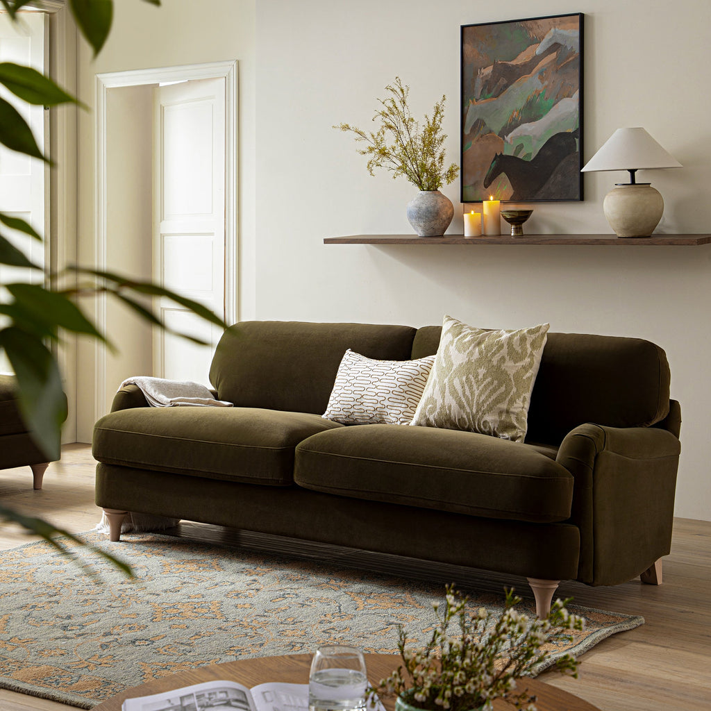 Savana Traditional Hand Tufted Wool Rug | daals.com