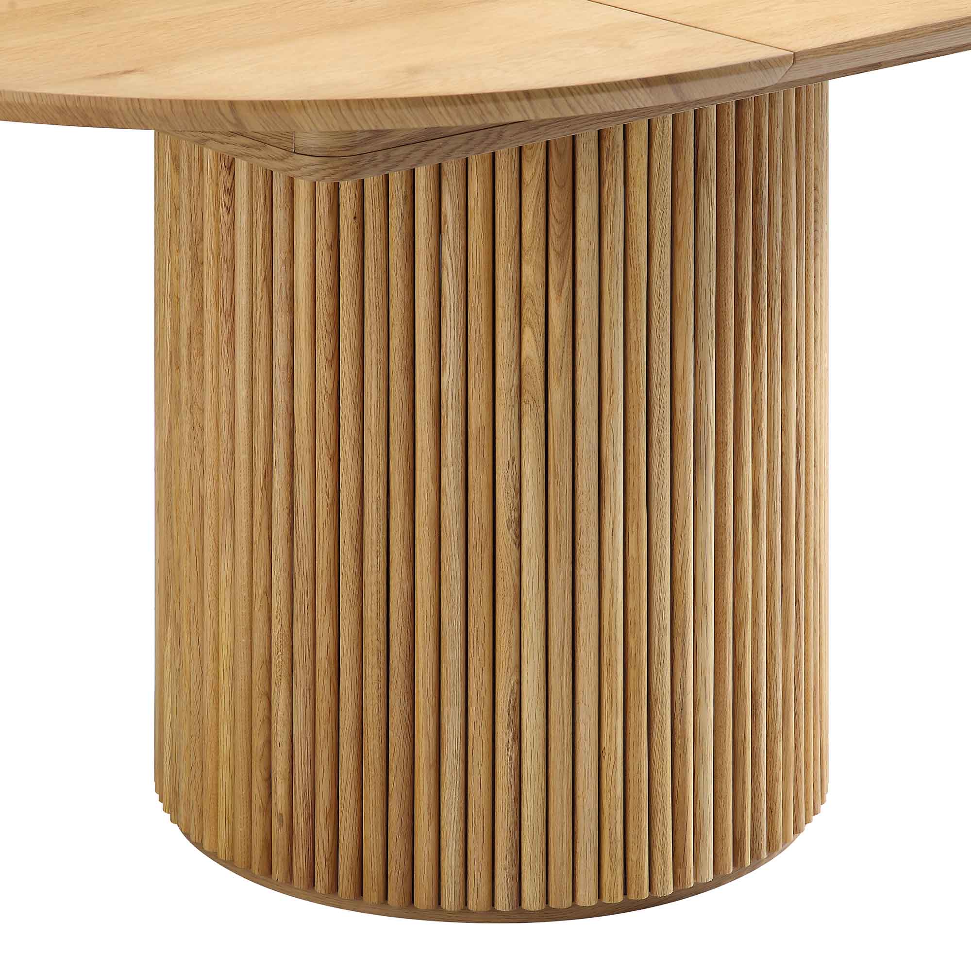 Maru Round 4-6 Seater Extending Oak Pedestal Dining Table, Oak | daals.com